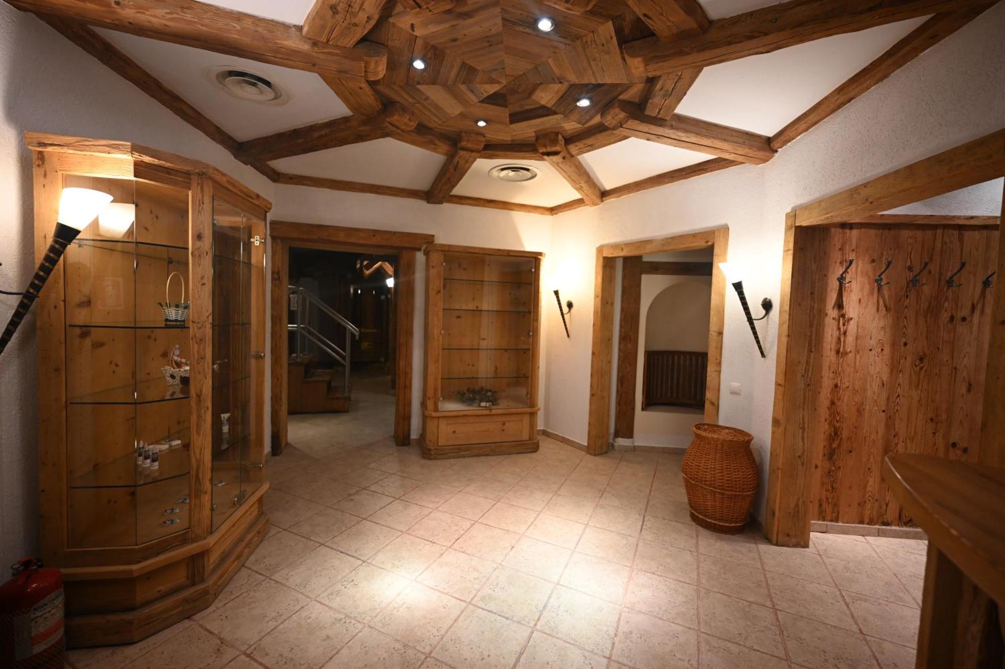 Mercure Binderbubi & 4* Sighişoara